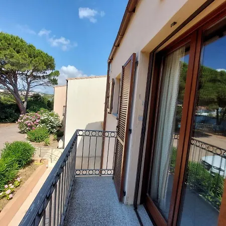 I Mirti 28 By Interhome Apartamento *